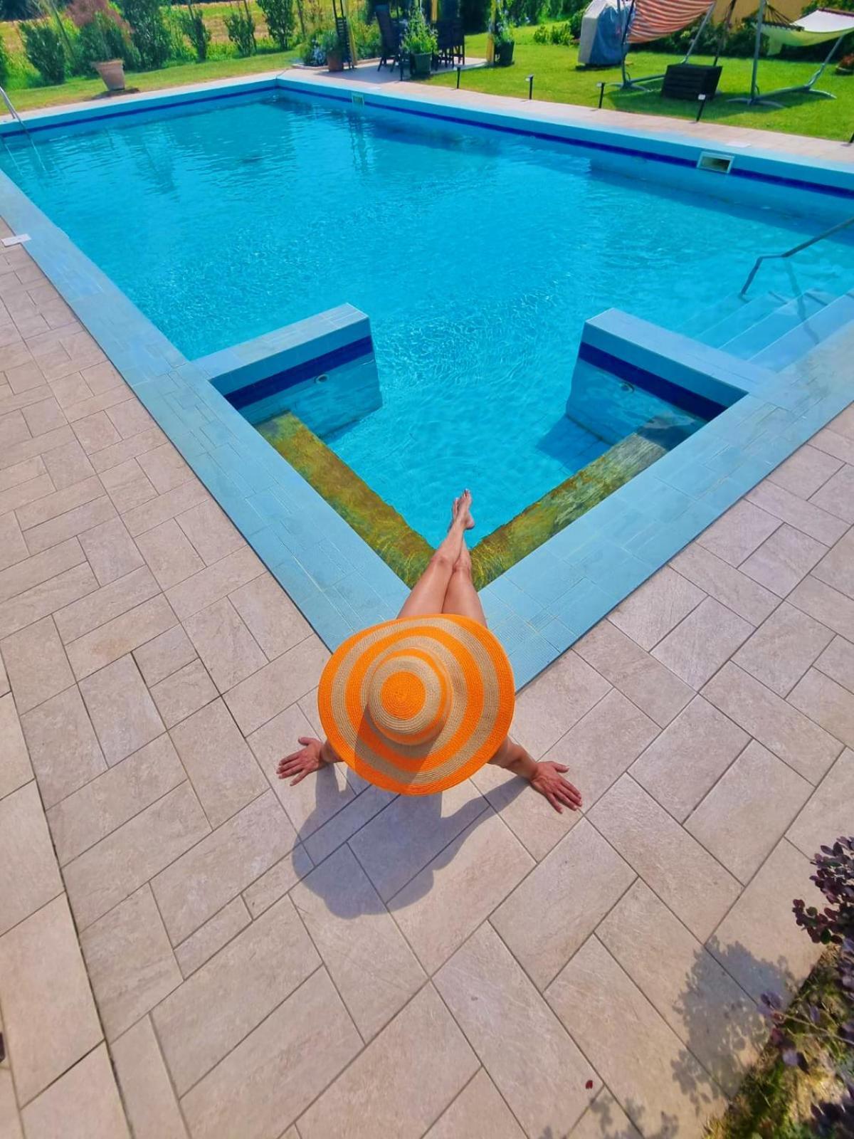 Ca' Leone - Sans Souci - Apartment With Pool 미라 외부 사진